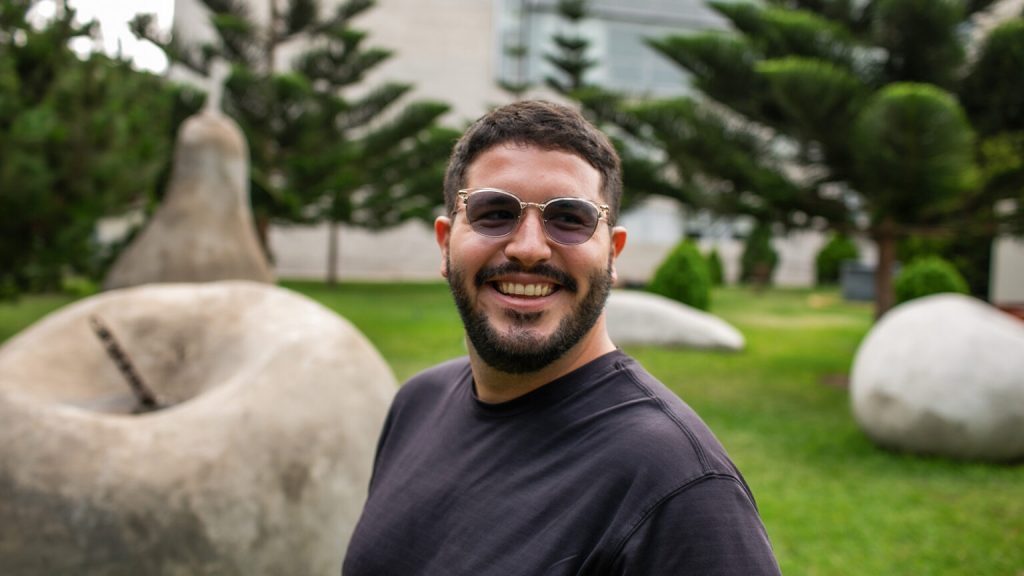 web-1920×1080-cronica-estudiantes-intercambio-gianfranco-1-1536×864