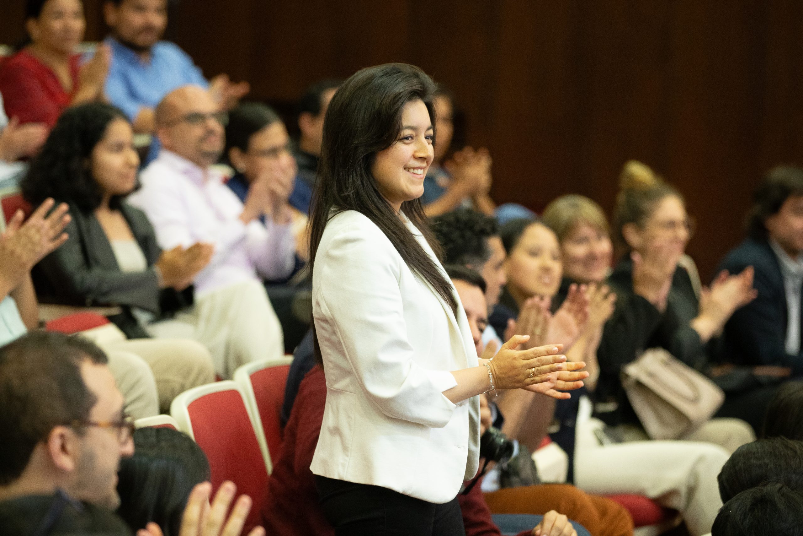 INTERNATIONAL AWARDS PUCP – JORGE CERDAN2224