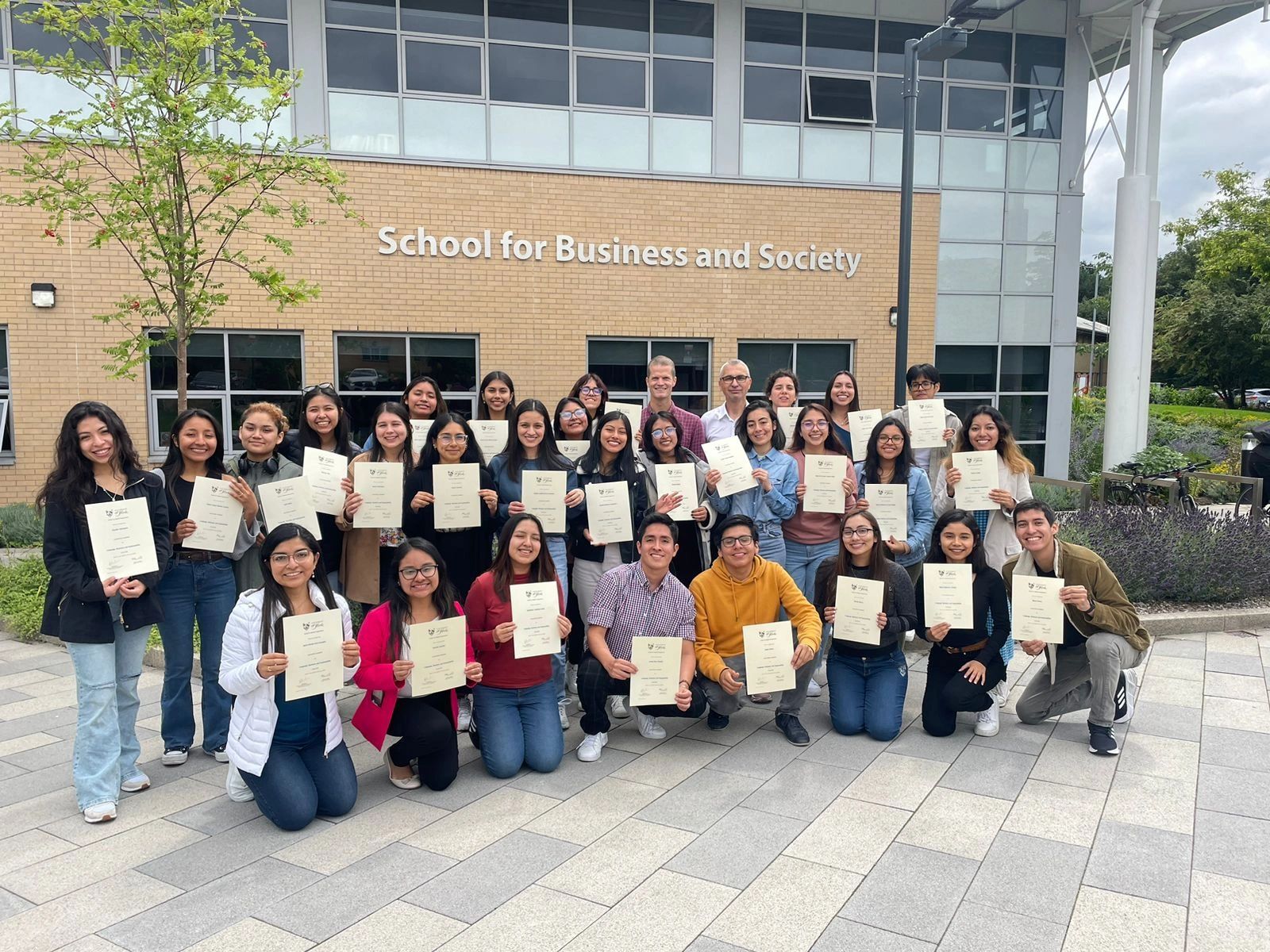 12. foto – CLAUDIA FERNANDA VELASQUEZ PAREDES