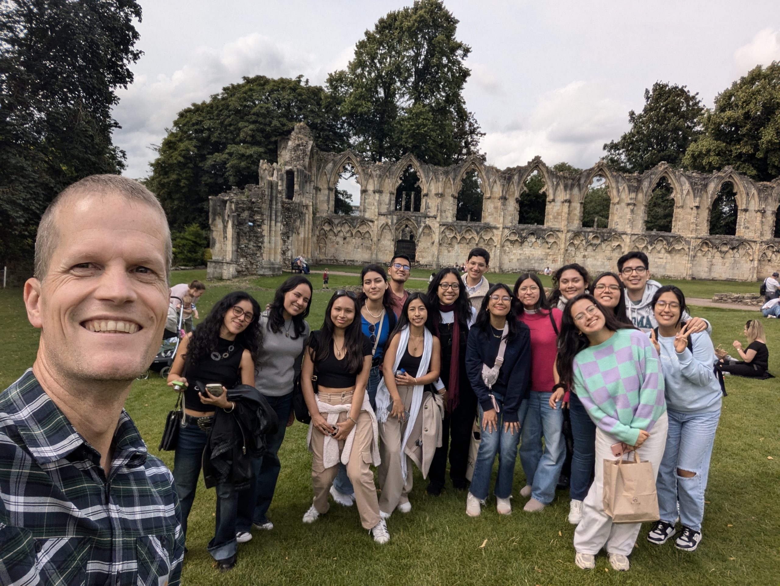 5. York Tour (2) – ASTRID ROMINA GONZALES SAMAME