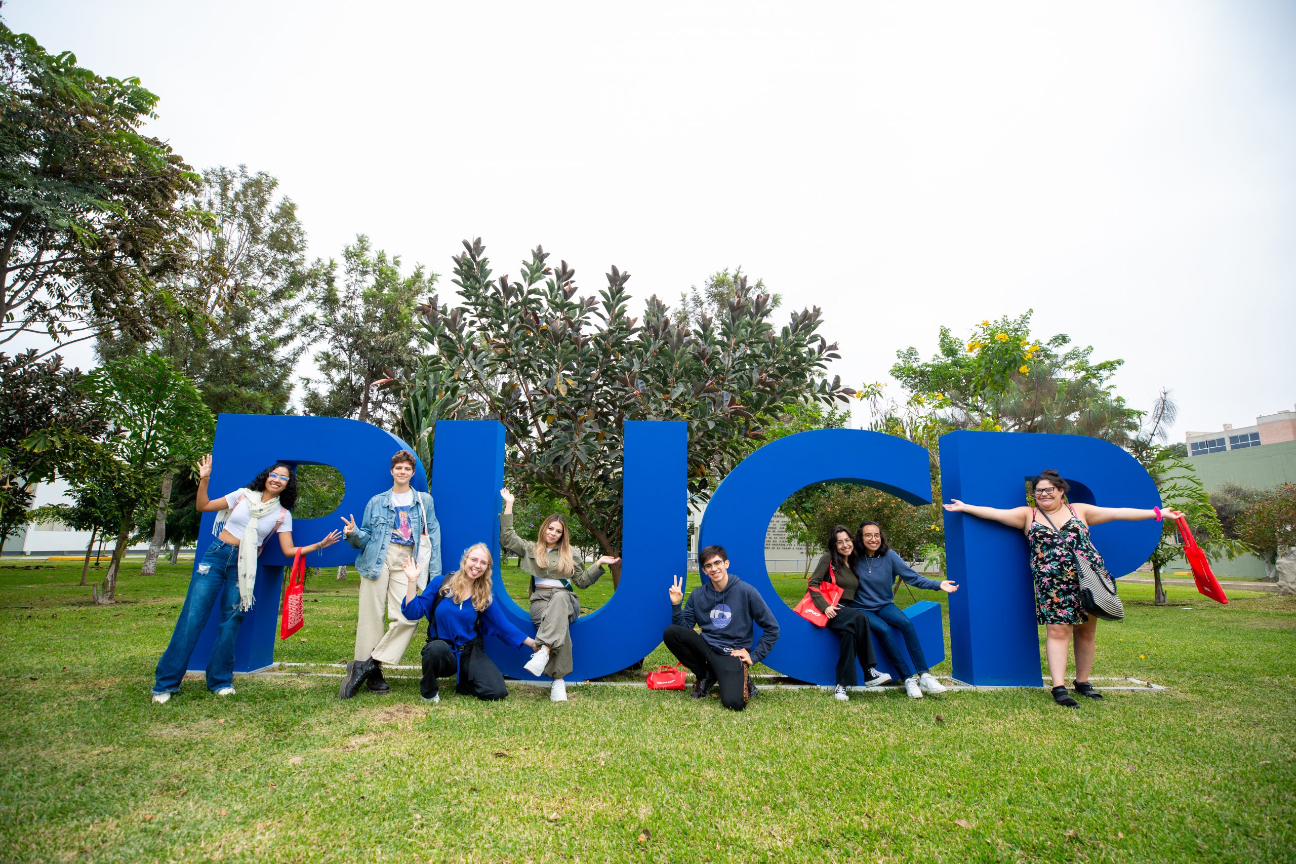 Bienvenida est. Intercambio – Camila Mora 025