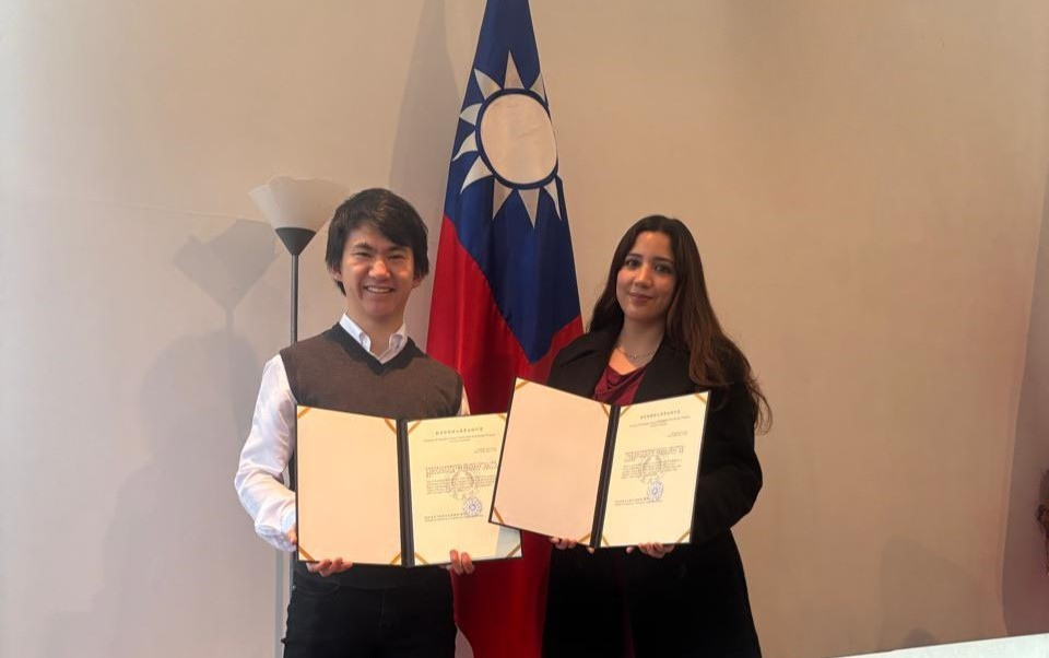 Diseño sin título (12)