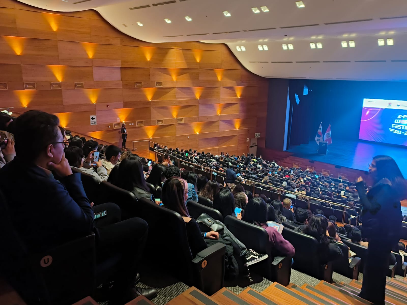 de13acdd-9858-46cc-a23e-8c332bd37ceb