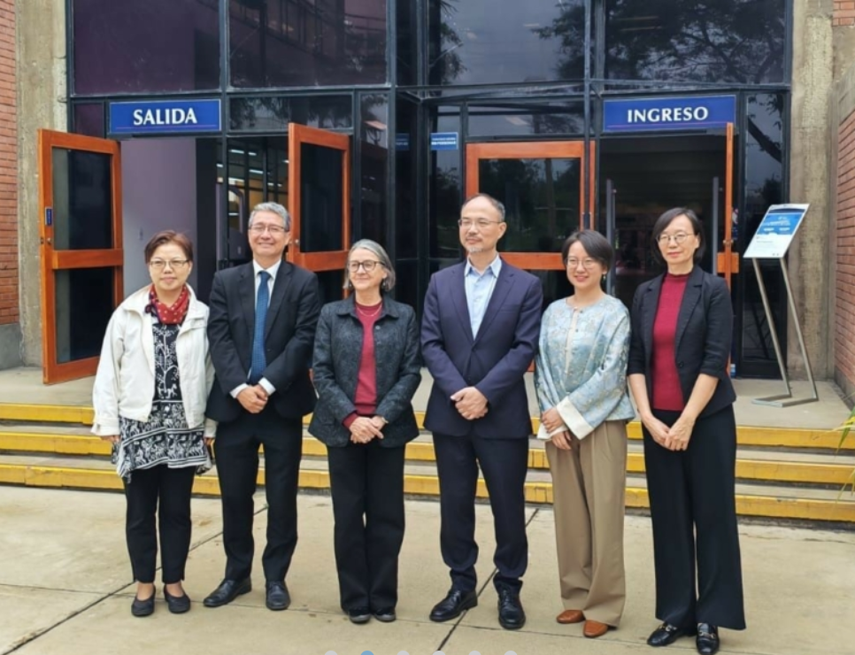 Captura de pantalla 2025-11-26 203810